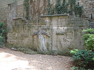 Знаменитое парижское кладбище Пер-Лашез