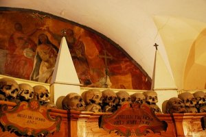 Итальянская церковь «живых» мертвецов